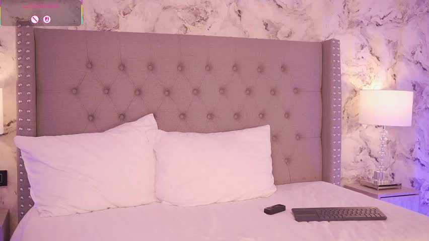 charlotte_harriz Adult Chat April 6, 2026