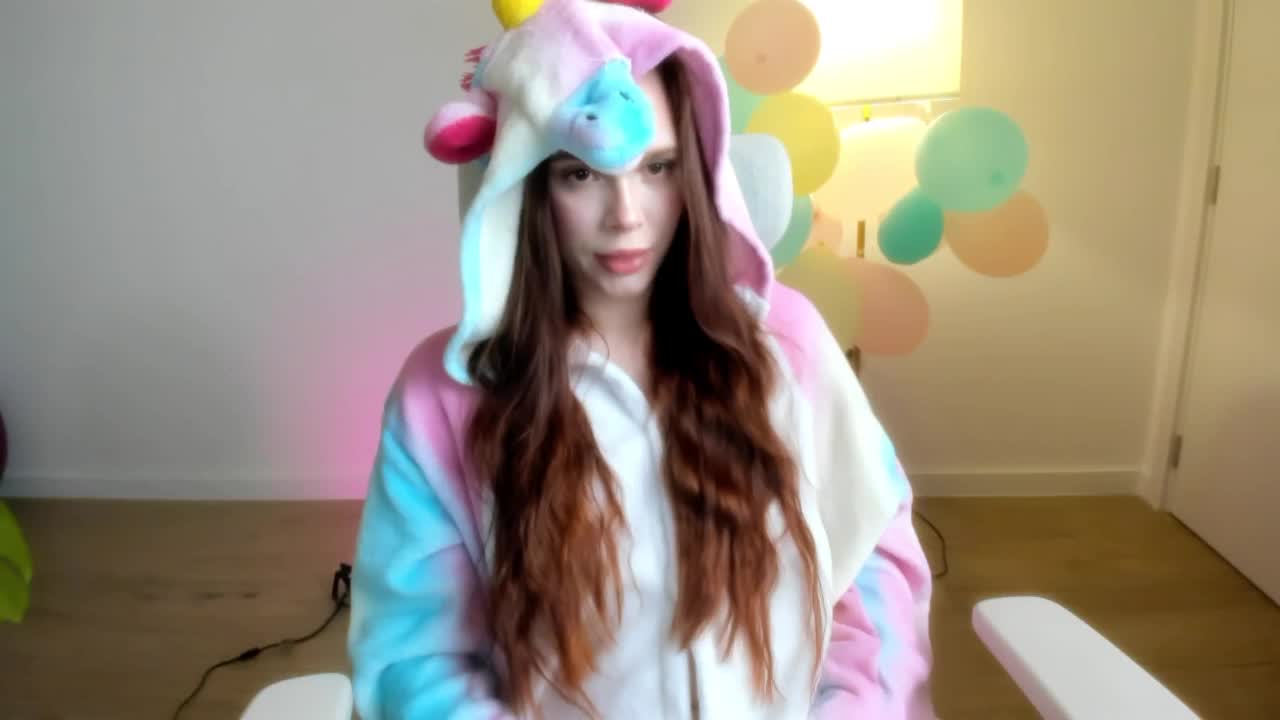 StacyLuxxe Adult Chat April 6, 2026