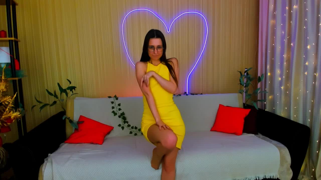 YourLovellyStory Adult Chat April 6, 2026