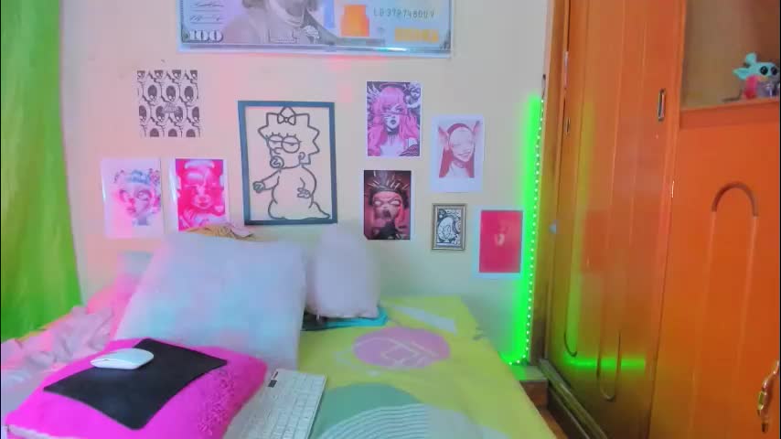 miss_meggaann Adult Chat April 5, 2026