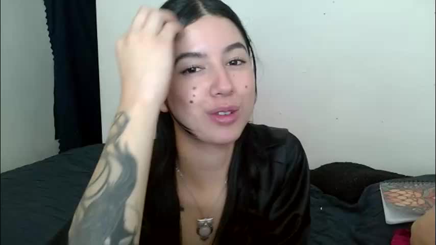 aine_ileana Adult Chat April 6, 2026