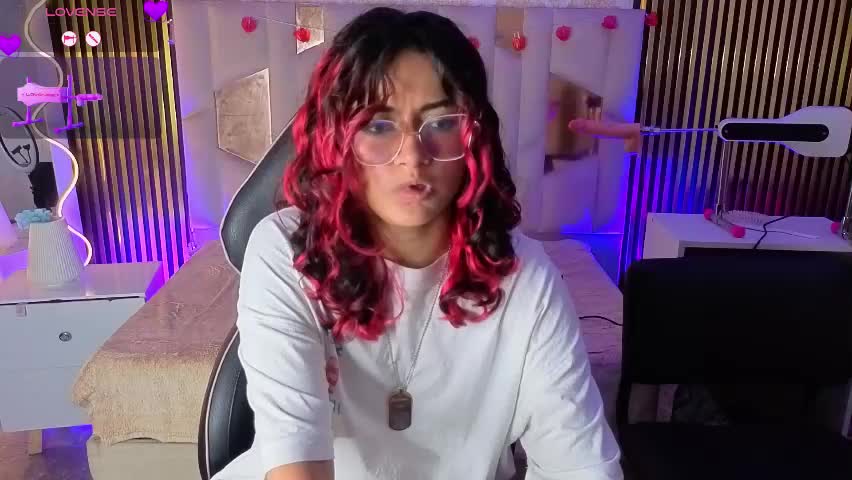 kristen_tay Adult Chat April 6, 2026