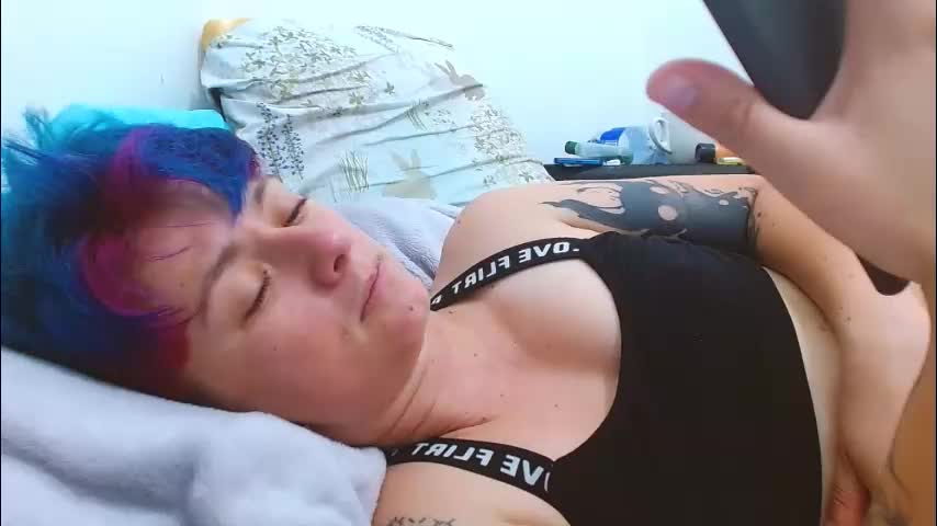 tomboyblue Adult Chat April 6, 2026