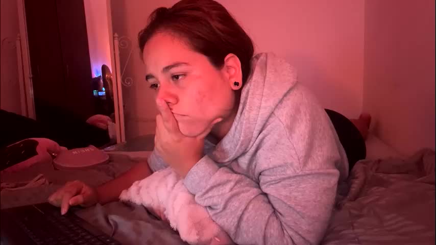 laura_d23 Adult Chat April 6, 2026