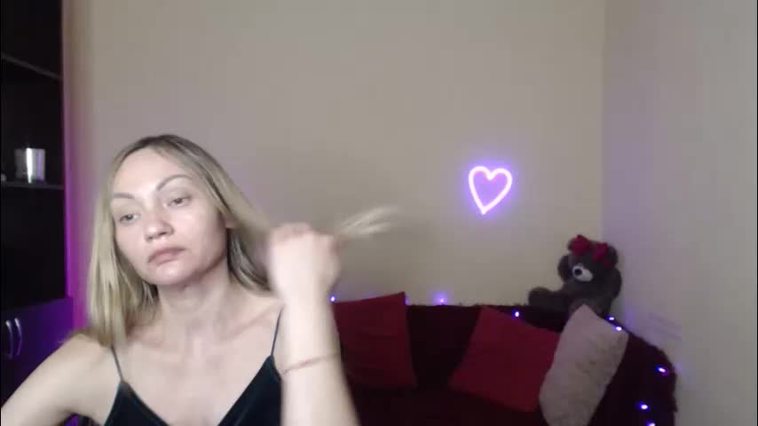 mikkey_mouse8 Adult Chat April 6, 2026