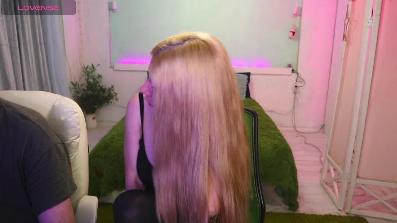 AlisaAleks Adult Chat April 6, 2026