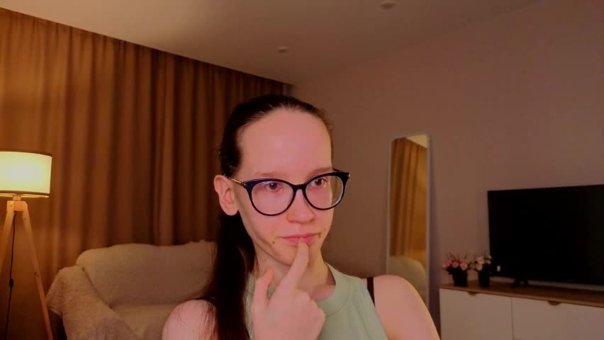 lynettebails Adult Chat April 6, 2026