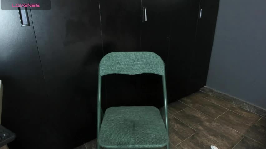 love_kris Adult Chat April 6, 2026