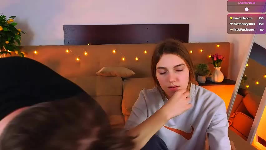 ollistiw Adult Chat April 6, 2026