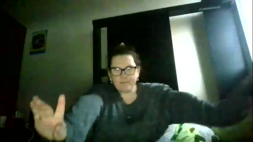 fuzzypeaches87 Adult Chat April 6, 2026