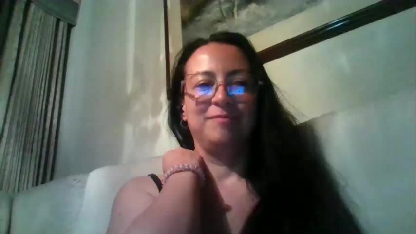 lauryn_jones Adult Chat April 6, 2026