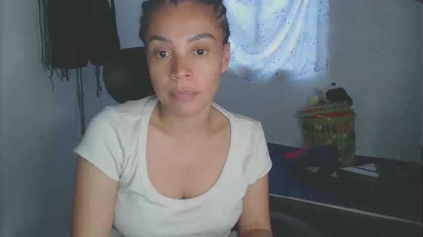 shayna_cute Adult Chat April 6, 2026