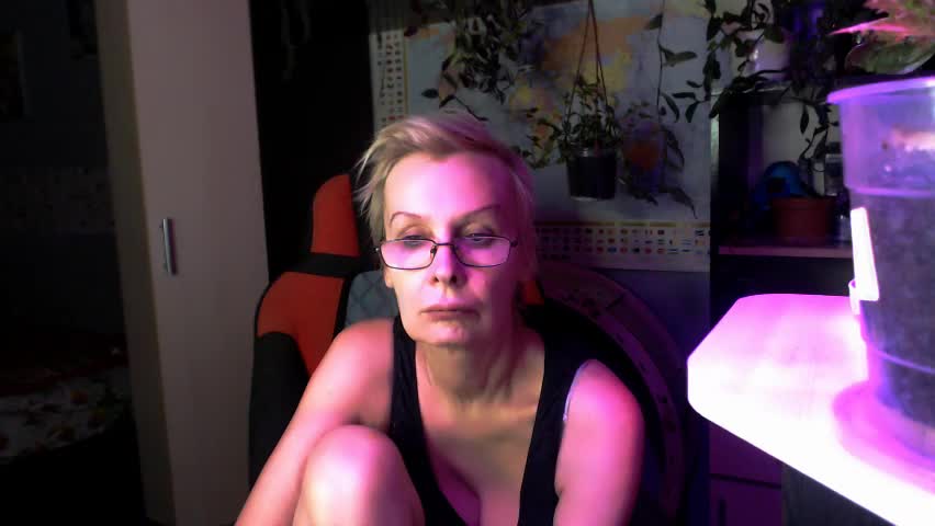 helgahimmele Adult Chat April 6, 2026