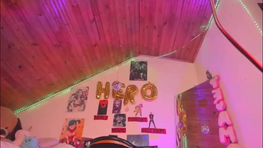 kyliekandy Adult Chat April 6, 2026