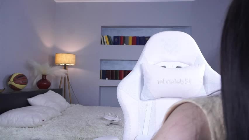 _moonlit_melody_ Adult Chat April 6, 2026