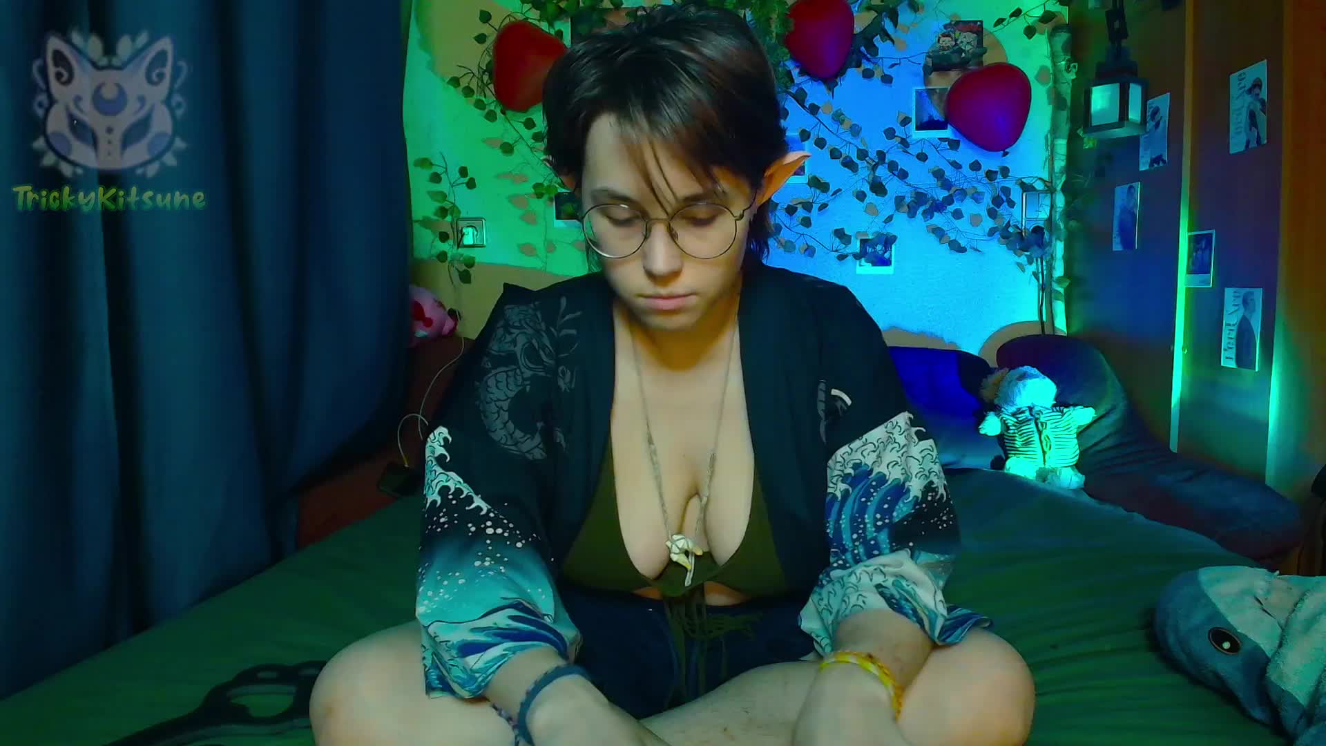 Tricky_Kitsune Adult Chat April 6, 2026