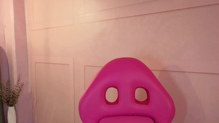 carol_sucker Adult Chat April 6, 2026