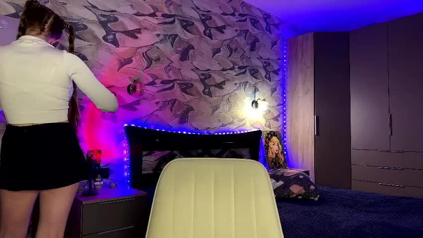 jessica1west Adult Chat April 6, 2026