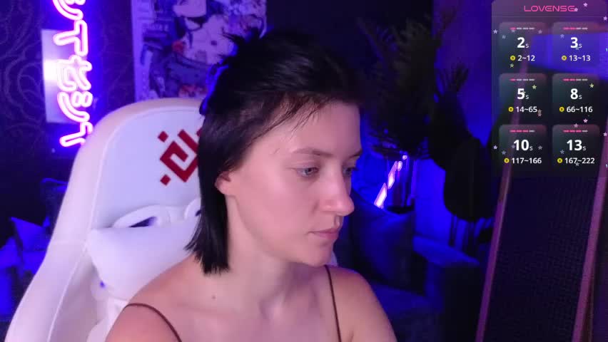 roxy_riot_ Adult Chat April 6, 2026