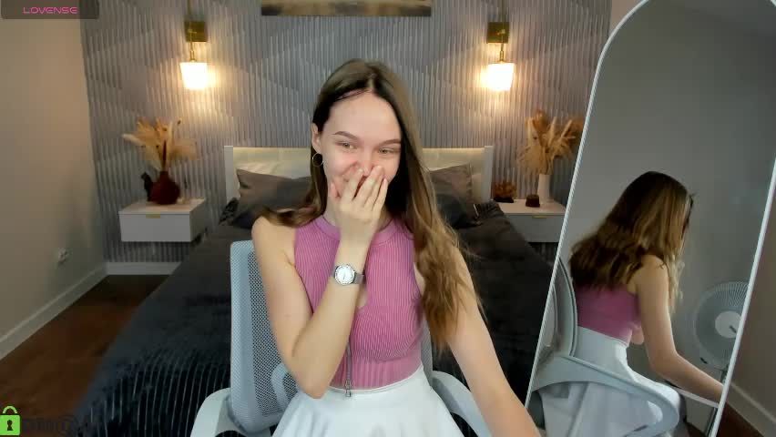 sofa_vleifo Adult Chat April 6, 2026