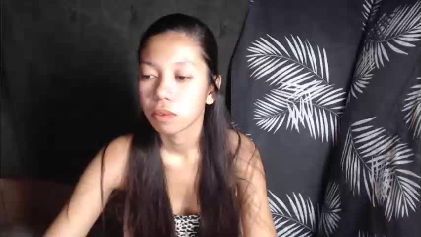 urgirlyflor Adult Chat April 6, 2026