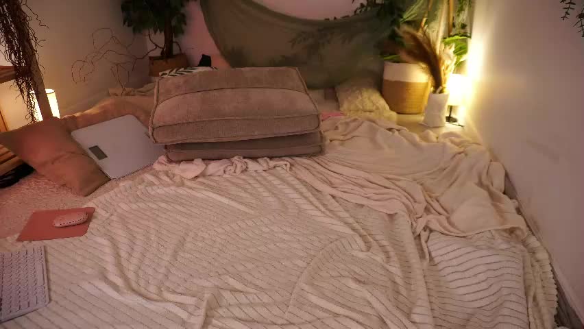 scarletshadow Adult Chat April 6, 2026