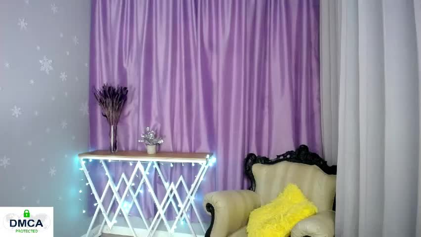 queen_a_n_i Adult Chat April 6, 2026