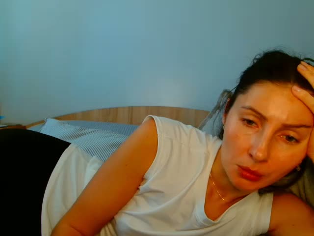 Irina9793 Adult Chat April 6, 2026