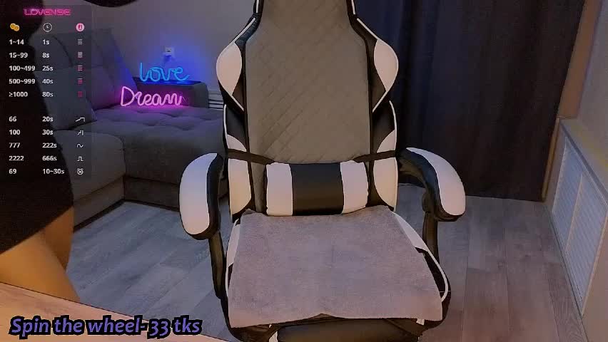 wet_dream__ Adult Chat April 7, 2026