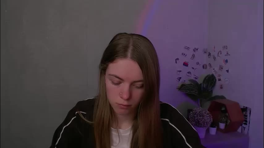 milaradassi_ Adult Chat April 6, 2026