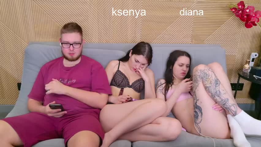 ksenyahot Adult Chat April 6, 2026