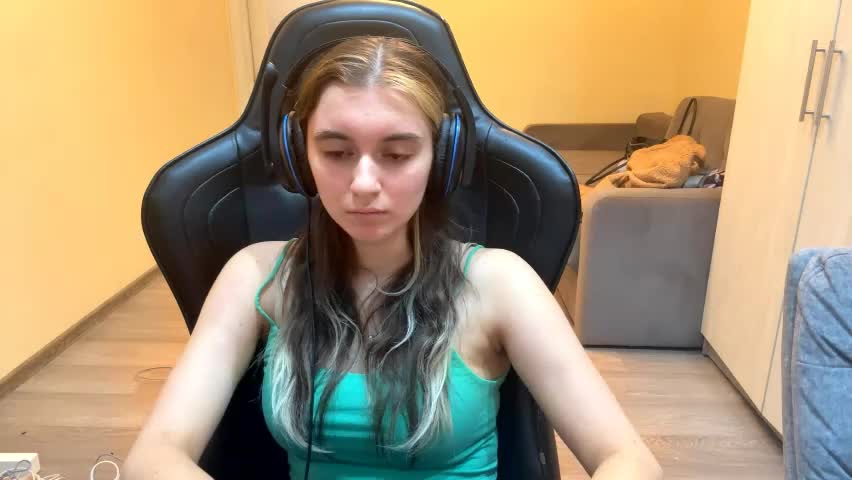 norinefrymyer Adult Chat April 6, 2026