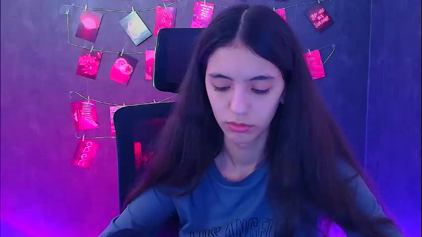 miri_miss Adult Chat April 7, 2026