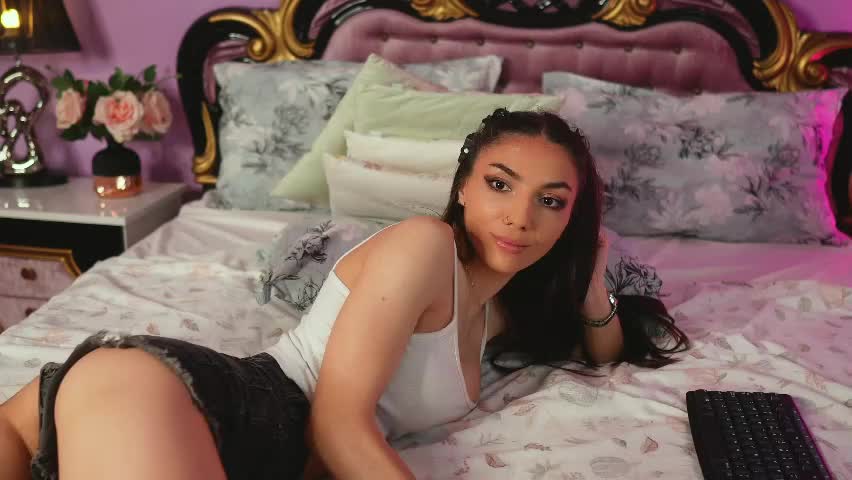 avaaaddamss Adult Chat April 6, 2026