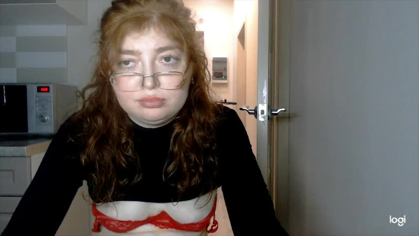 kira_foxy_ Adult Chat April 6, 2026