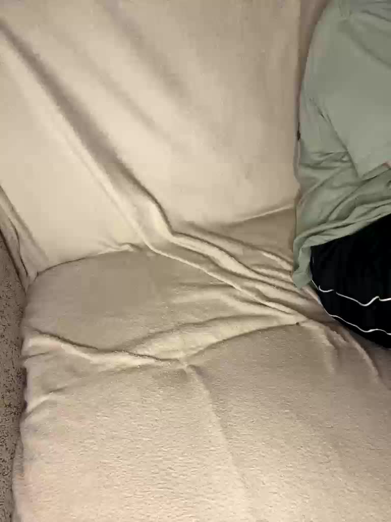 Slim_baby Adult Chat April 6, 2026