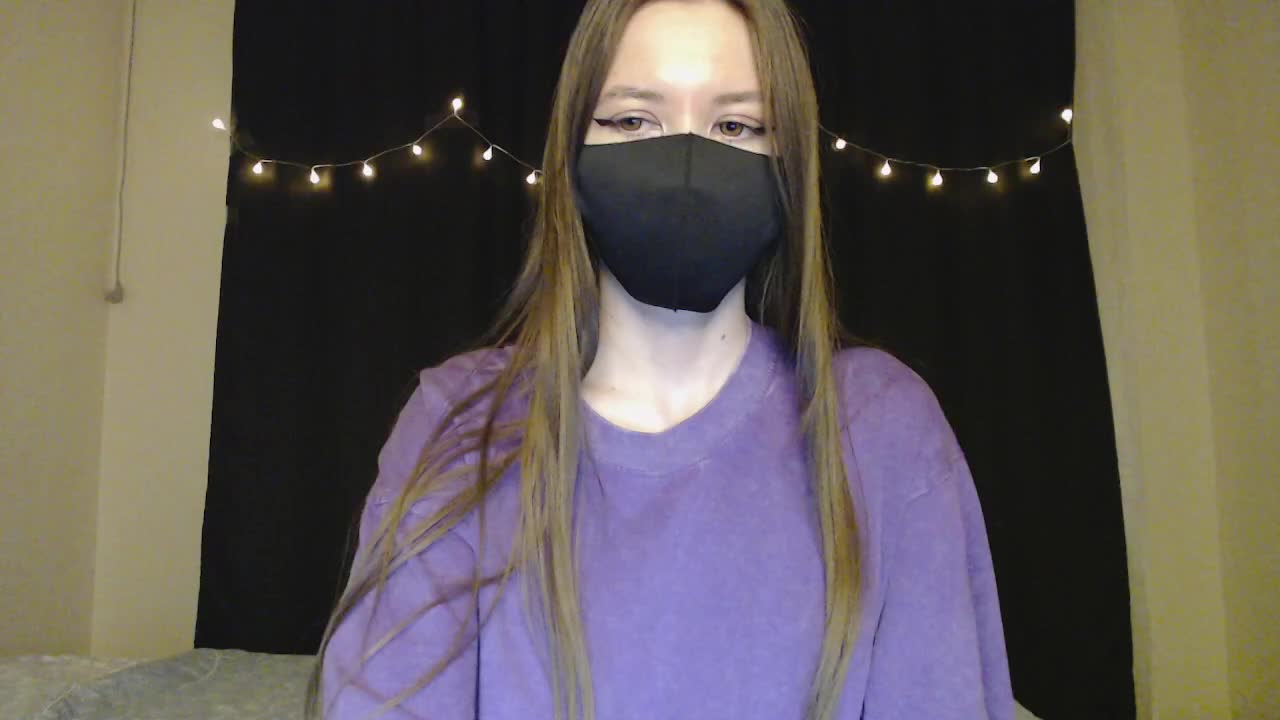 alt_kitty Adult Chat April 7, 2026