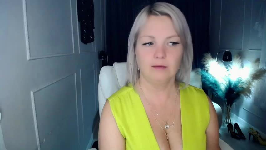 emmmam Adult Chat April 7, 2026