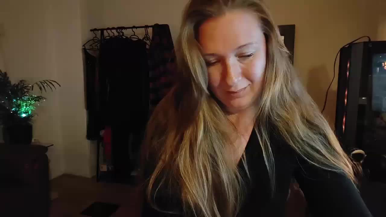 MazySun Adult Chat April 7, 2026