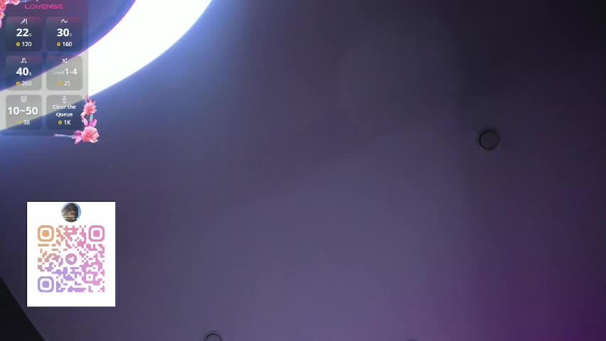 hey_tessa Adult Chat April 7, 2026