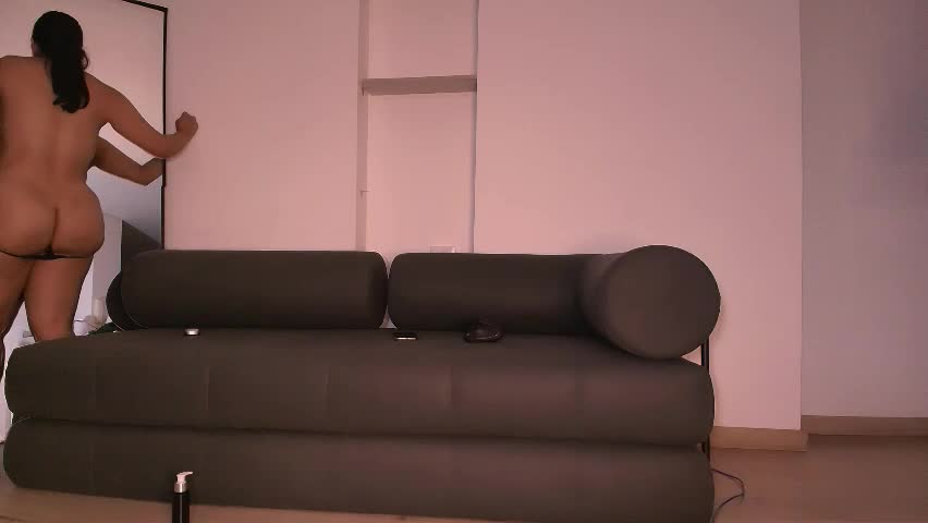 soy_miia Adult Chat April 7, 2026