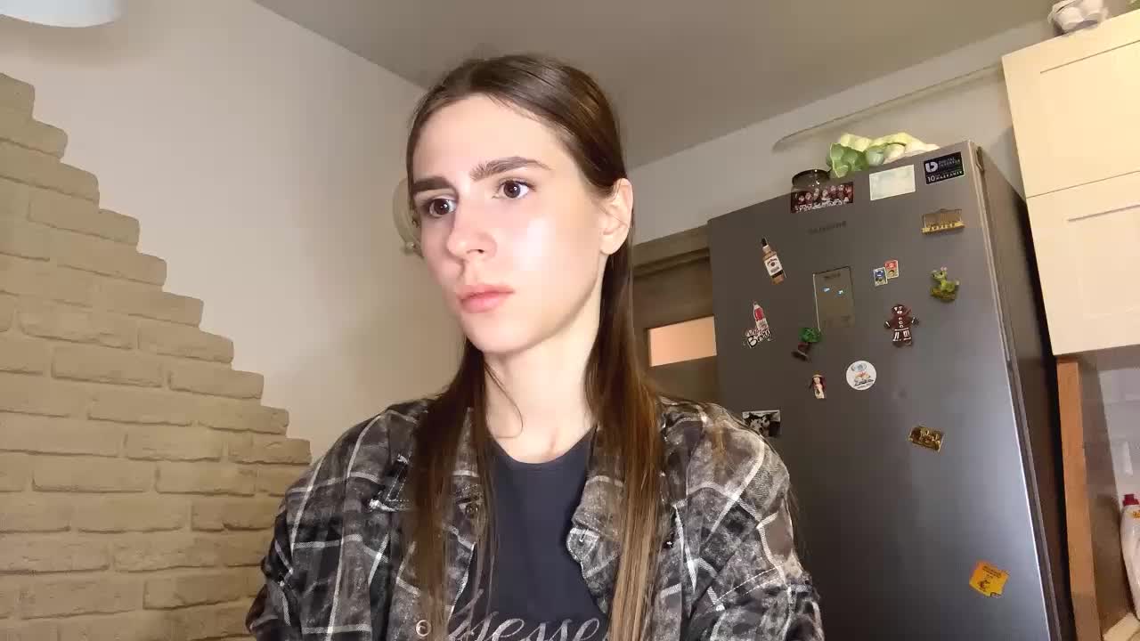 AshantiBadolato Adult Chat April 7, 2026