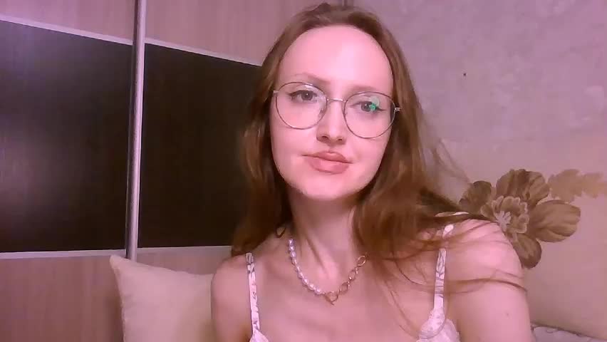 roxxywharton Adult Chat April 7, 2026