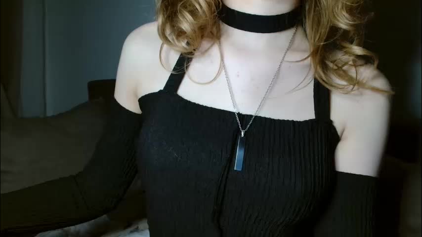 lily_tayberry Adult Chat April 7, 2026