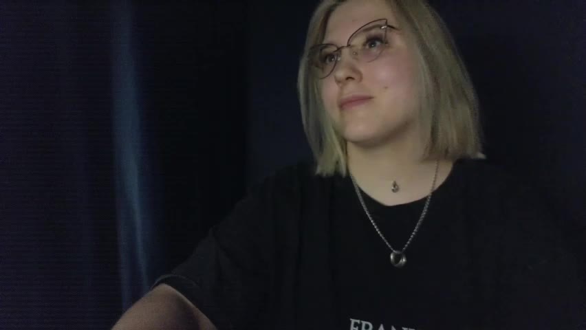 brandy__stars Adult Chat April 7, 2026