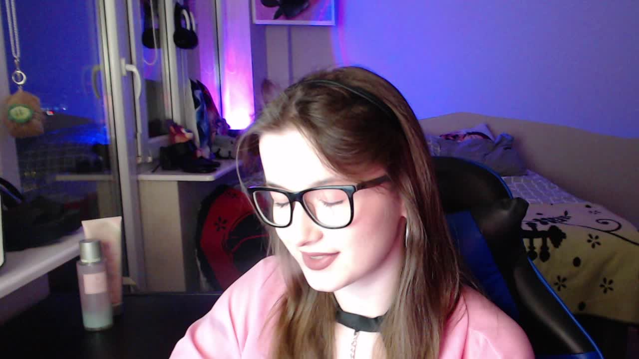 Cherry-Luna Adult Chat April 7, 2026