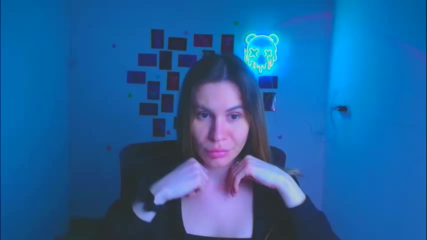 regina_na Adult Chat April 7, 2026