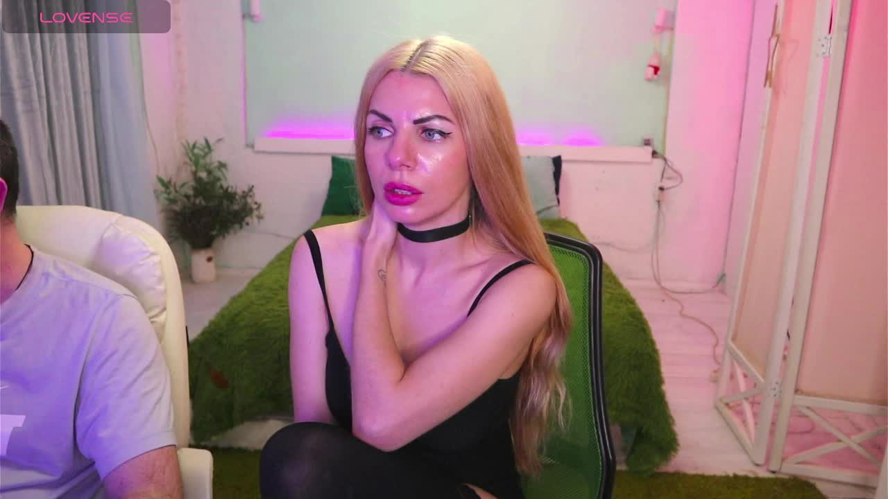 AlisaAleks Adult Chat April 7, 2026