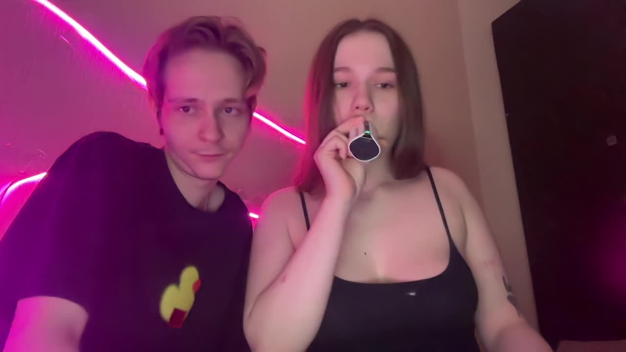 titsDestroy2007 Adult Chat April 7, 2026