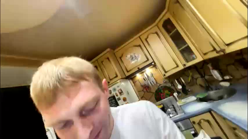 _magic_kis Adult Chat April 7, 2026